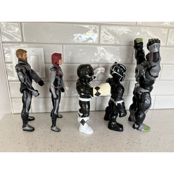 Marvel Avengers Endgame Action Figures 12 Inch Tall Titan Hero Series Lot of 5 - Picture 9 of 13
